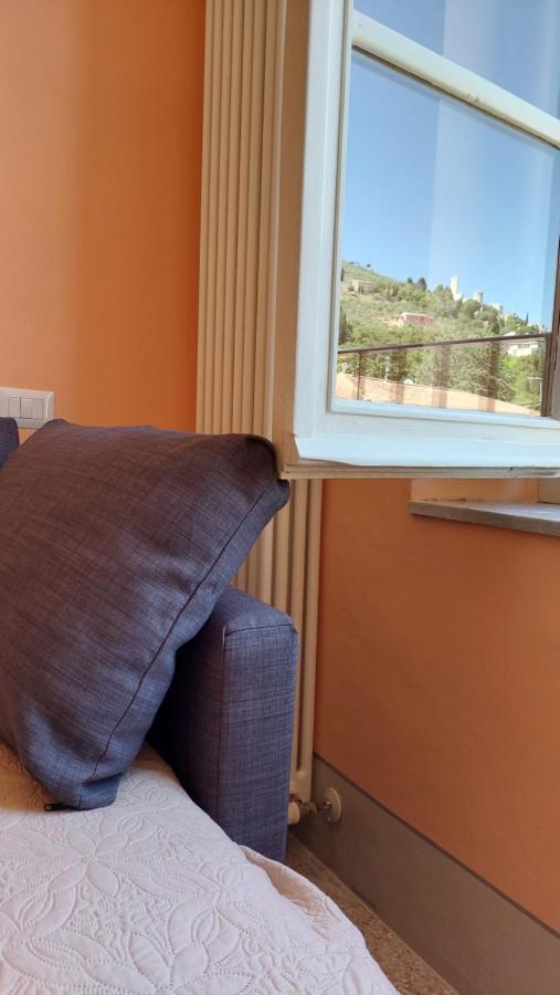 La Casa Del Mago Camere E Appartamenti Pissignano 외부 사진